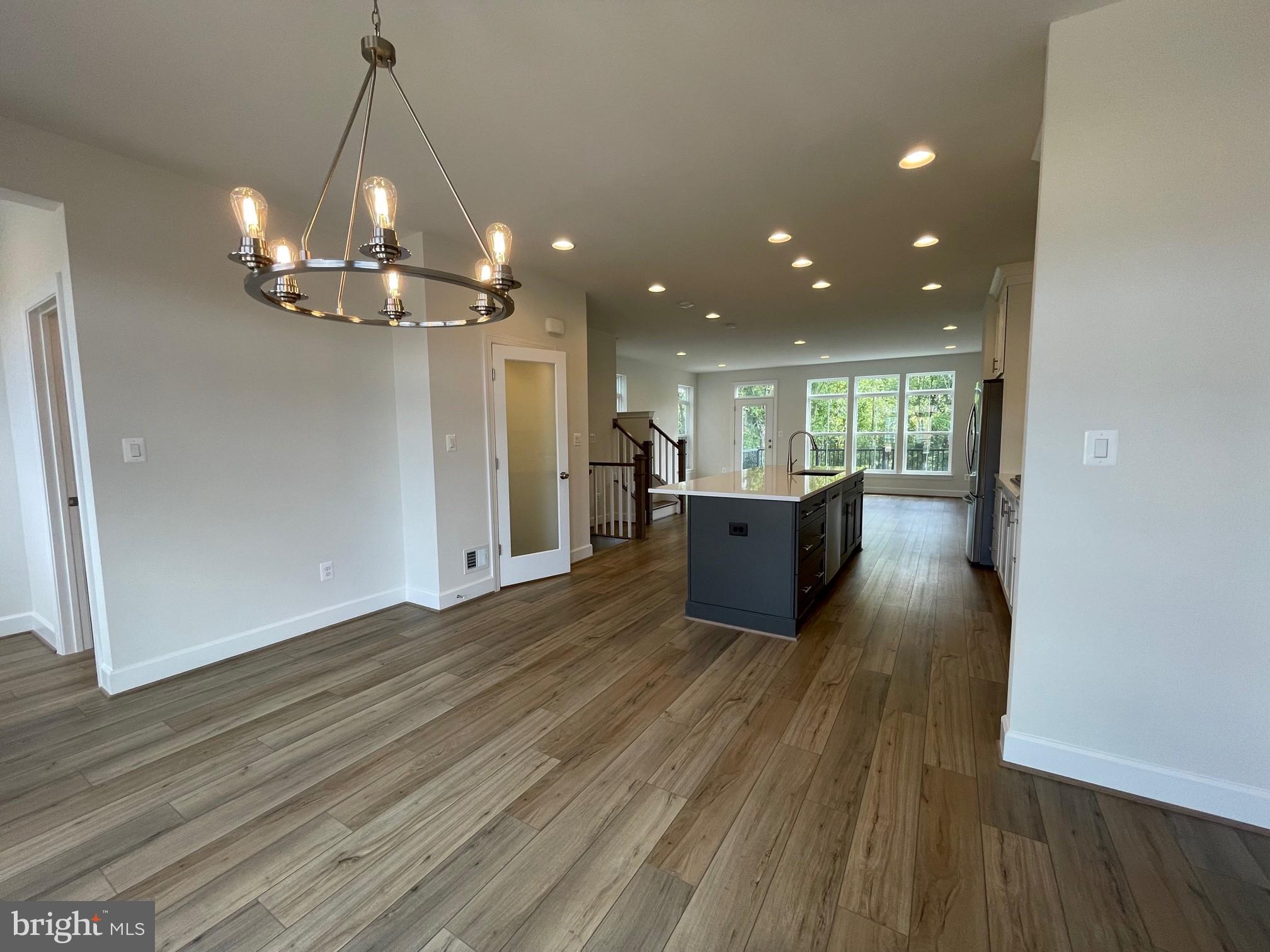 5233 Ridgeview Retreat DRIVE
