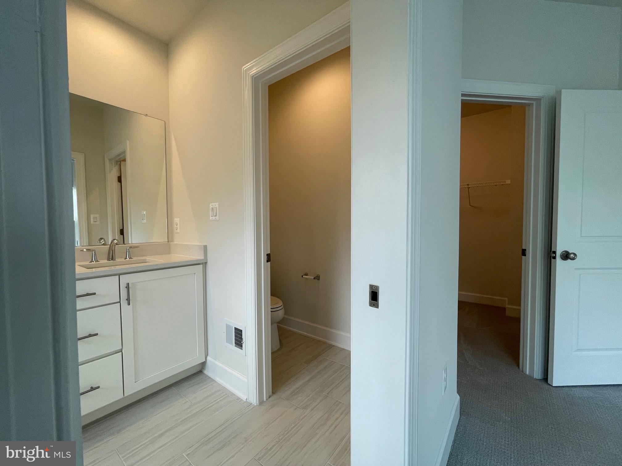 5233 Ridgeview Retreat DRIVE