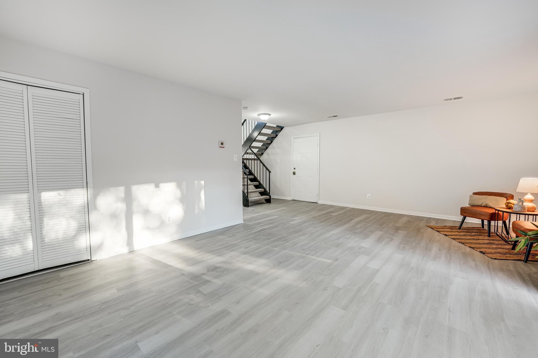 1209 Wilshire DRIVE