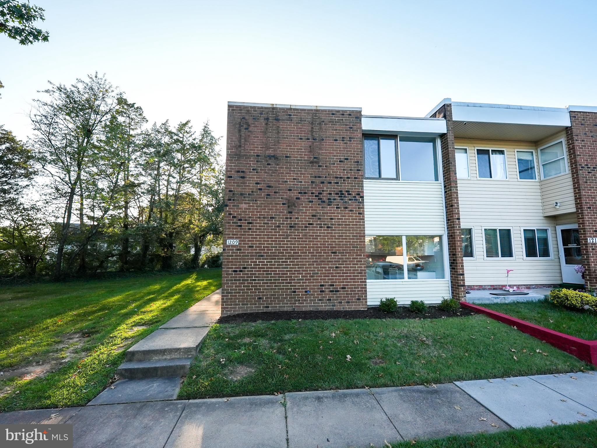 1209 Wilshire DRIVE