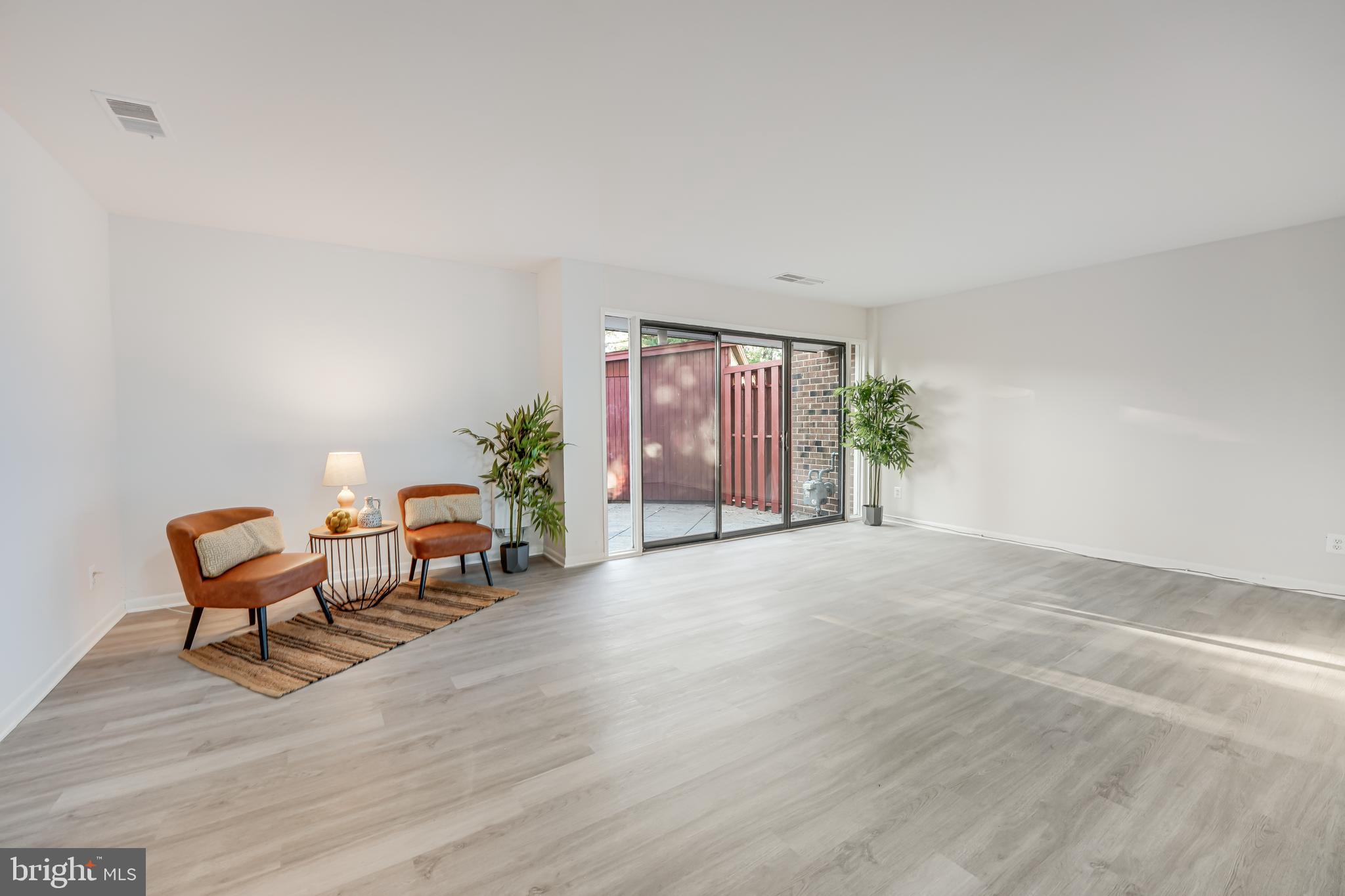 1209 Wilshire DRIVE
