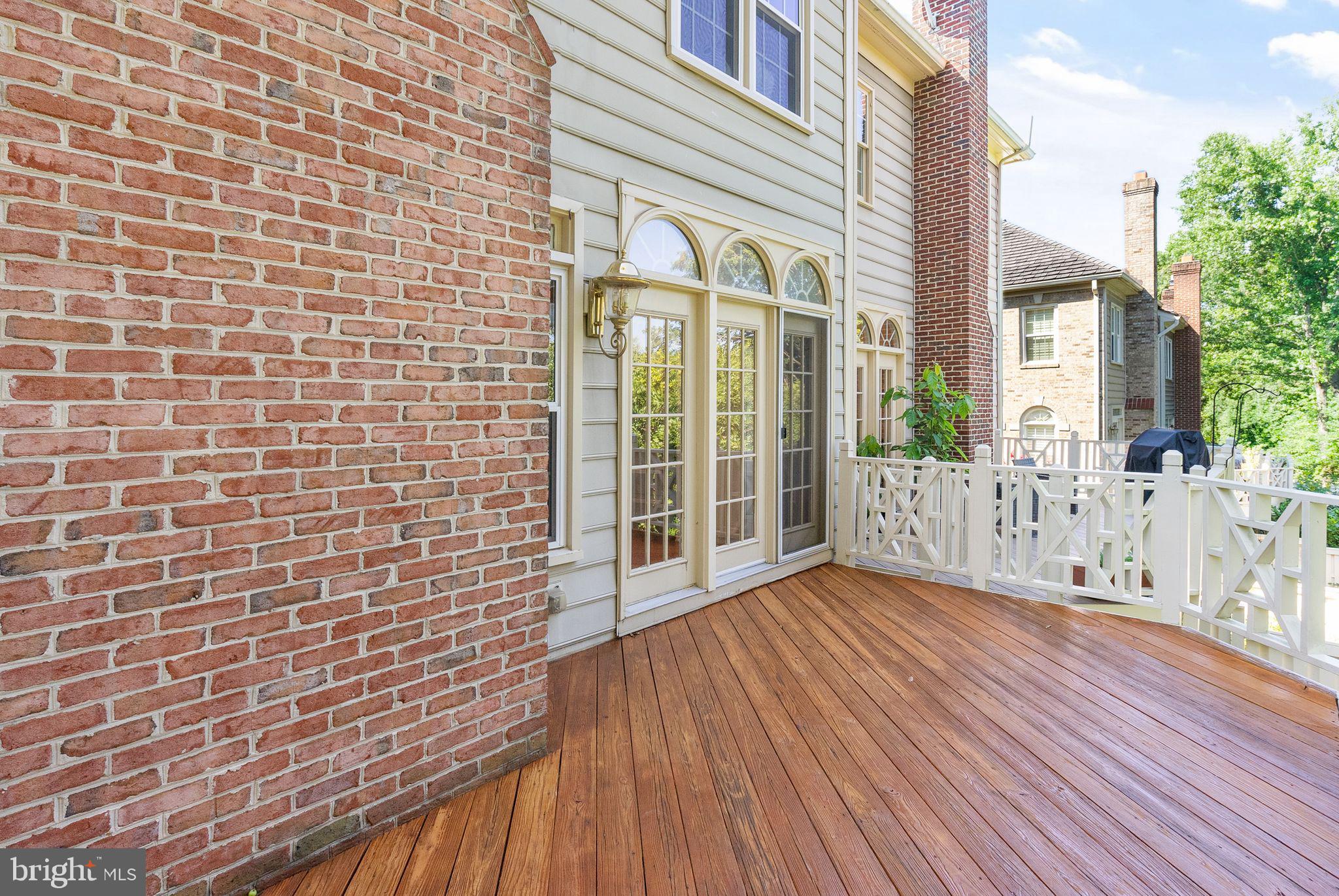 3919 Barcroft Mews COURT