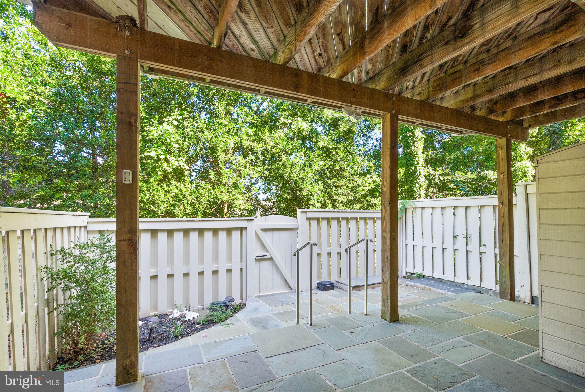 3919 Barcroft Mews COURT