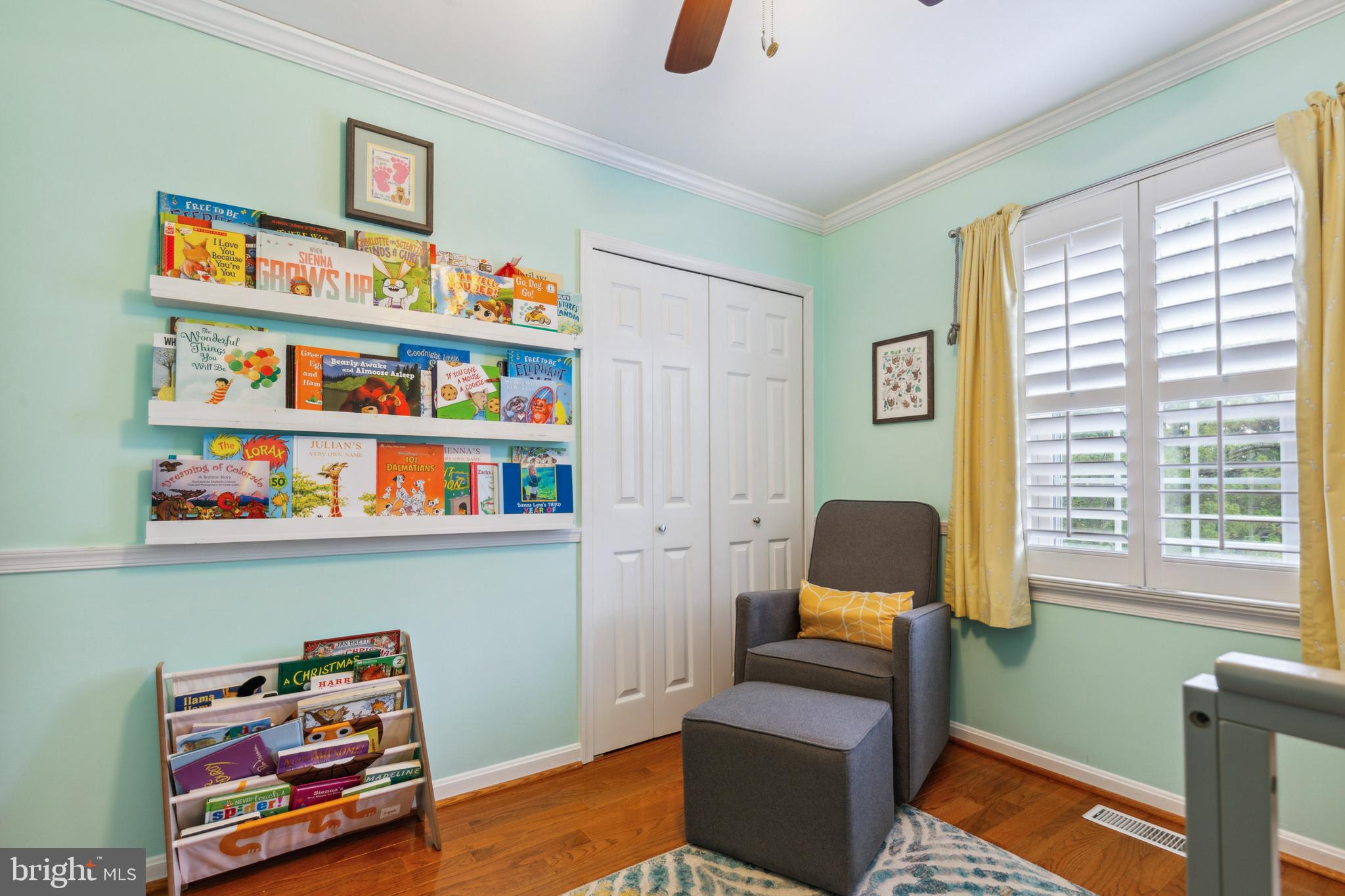 7519 Amesbury COURT