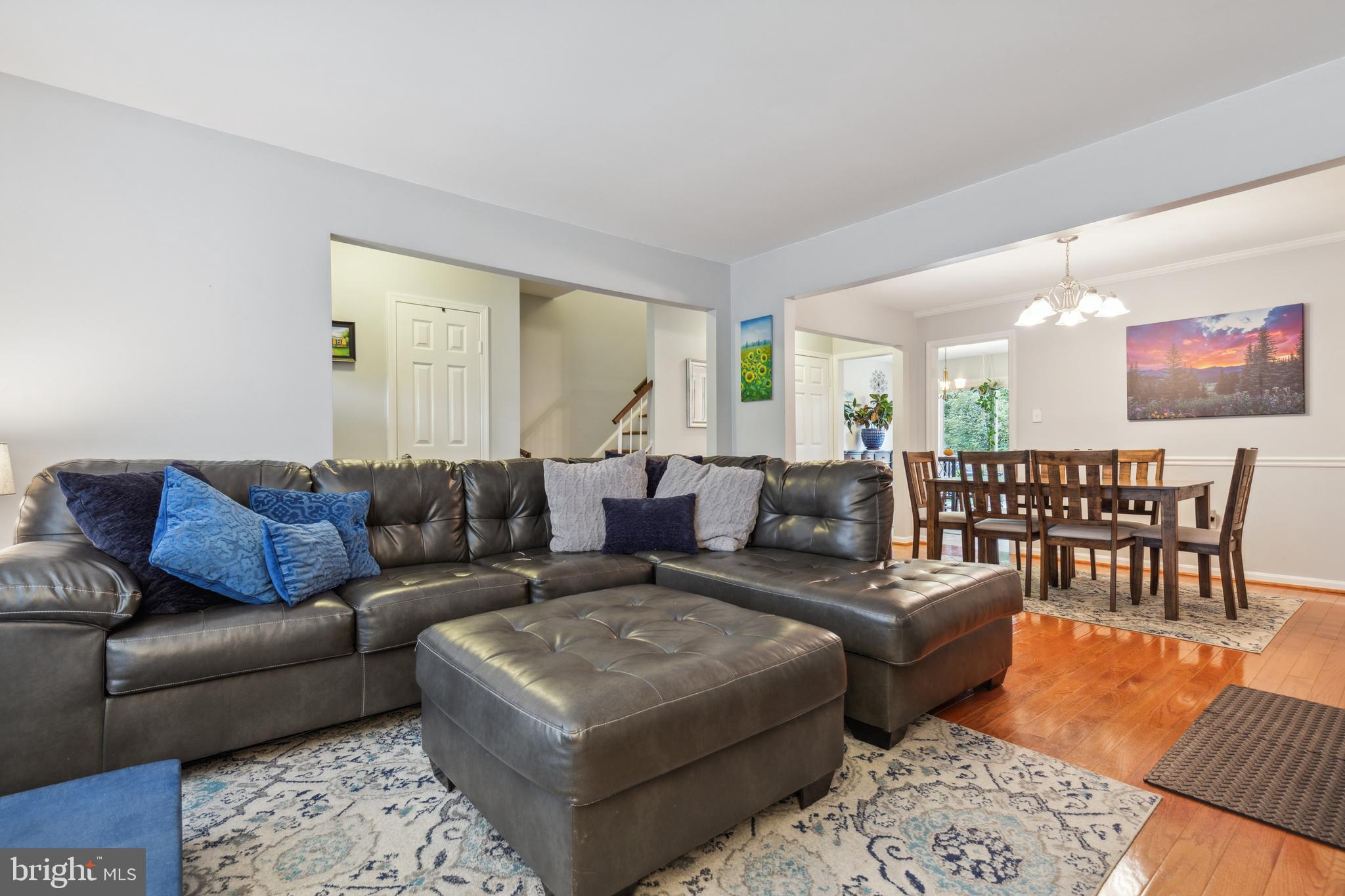 7519 Amesbury COURT