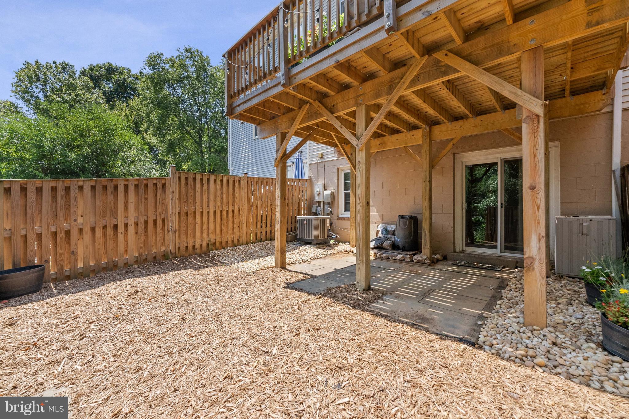 7519 Amesbury COURT