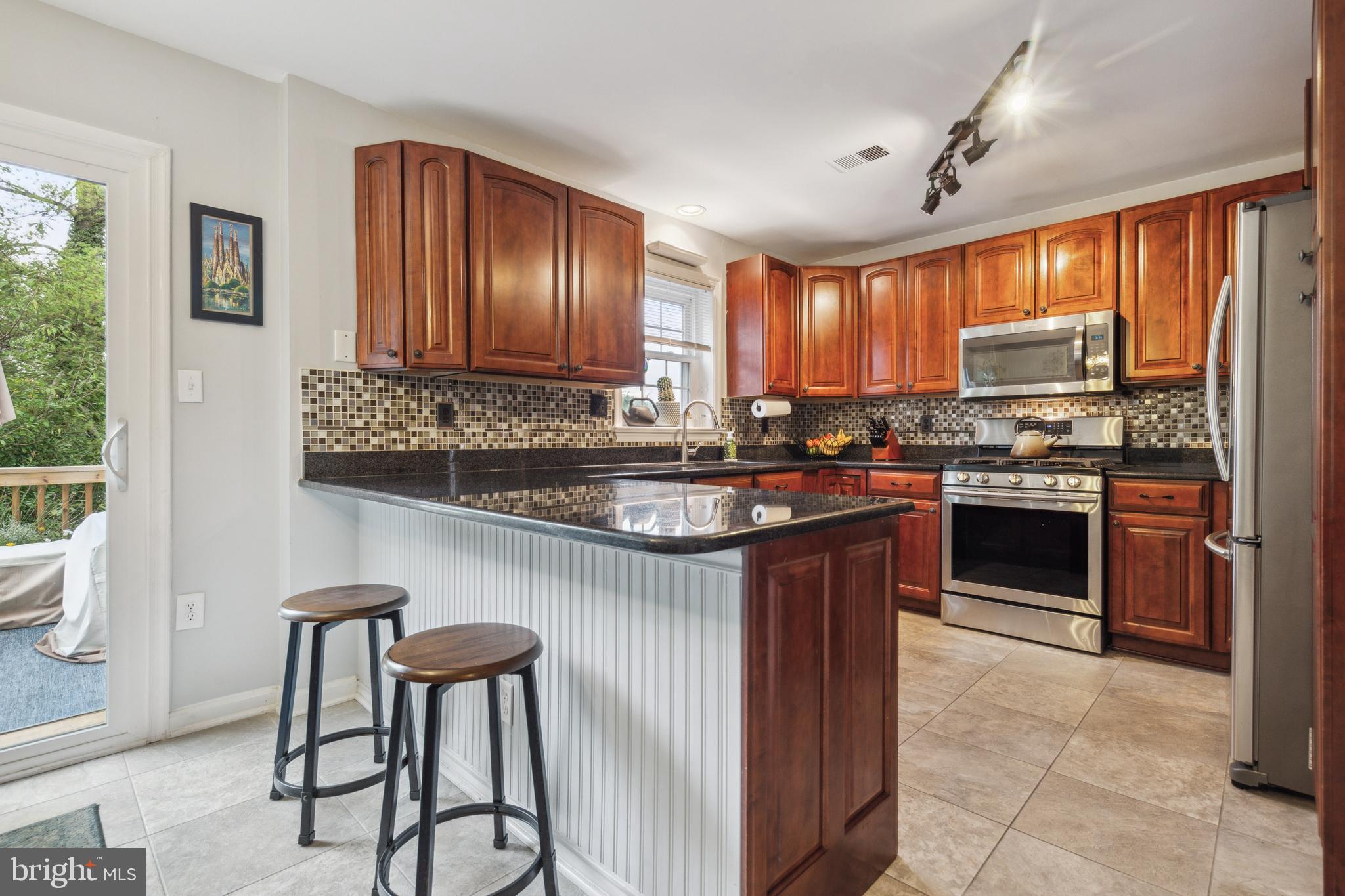 7519 Amesbury COURT