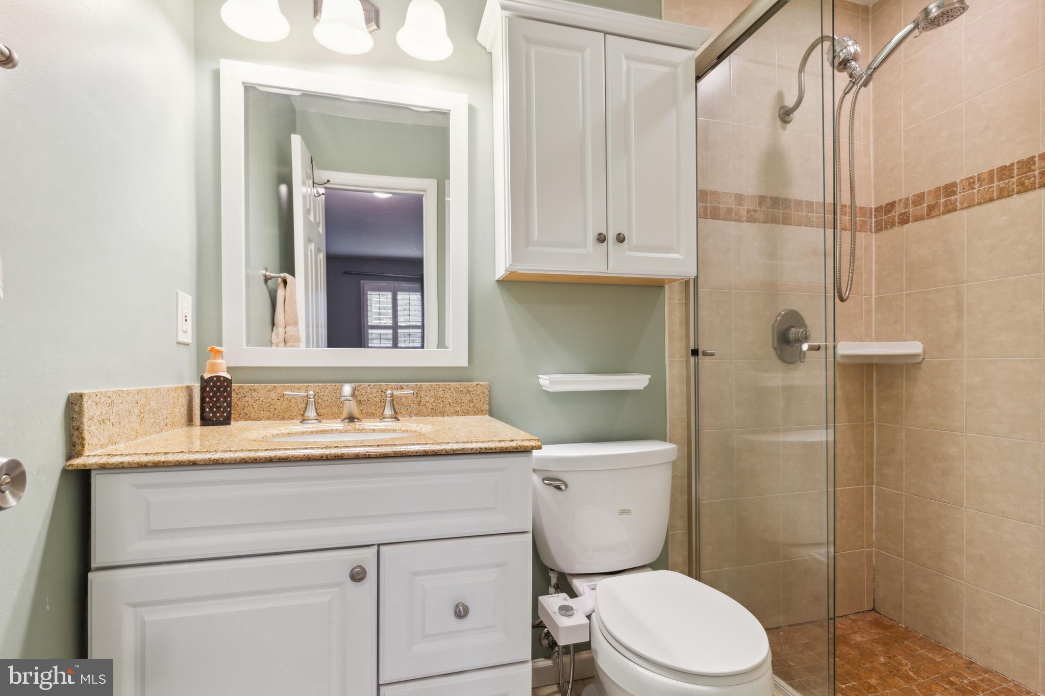 7519 Amesbury COURT