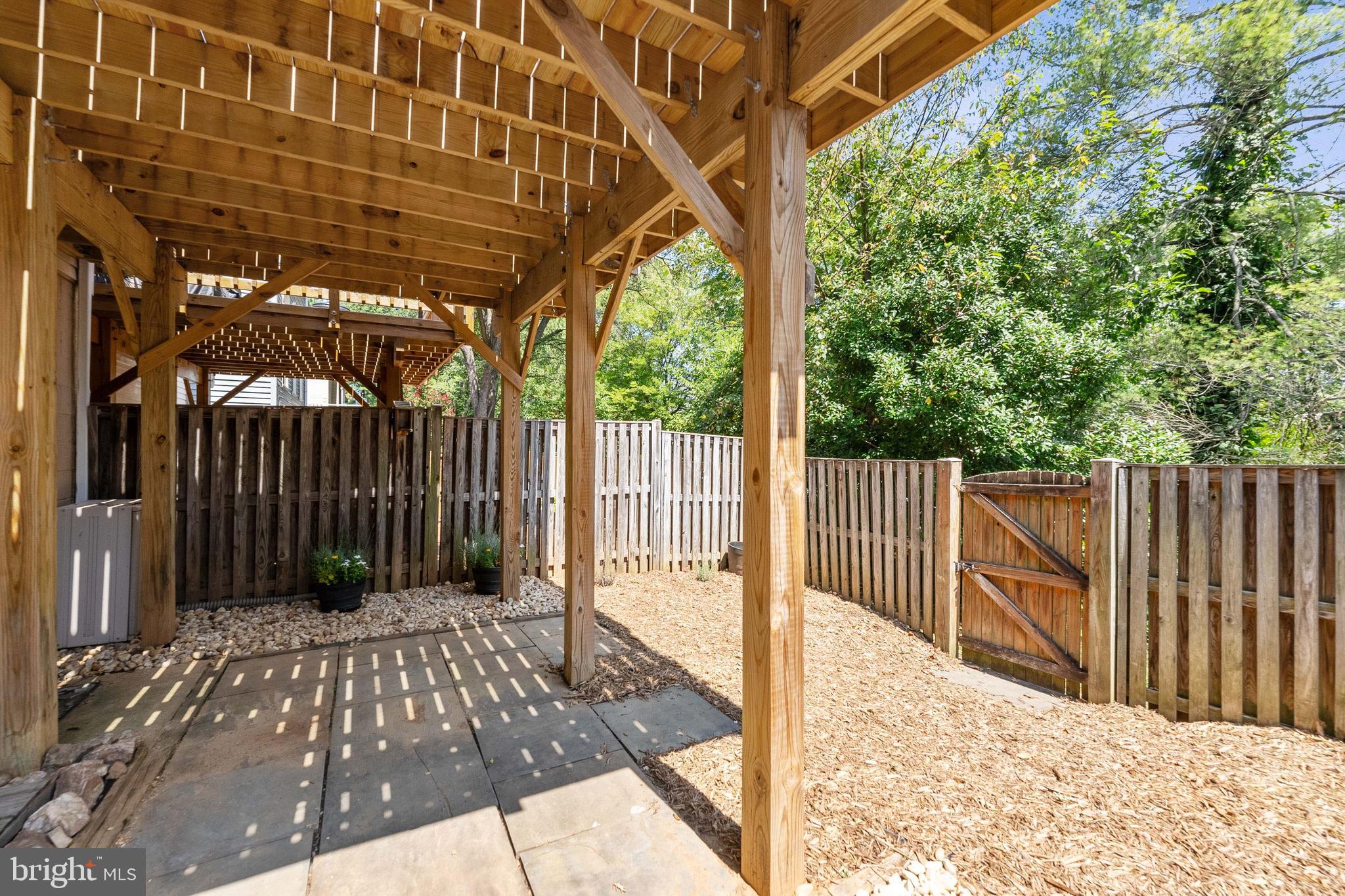 7519 Amesbury COURT