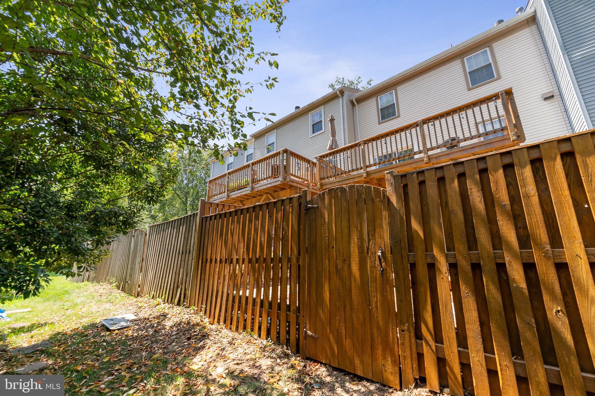 7519 Amesbury COURT