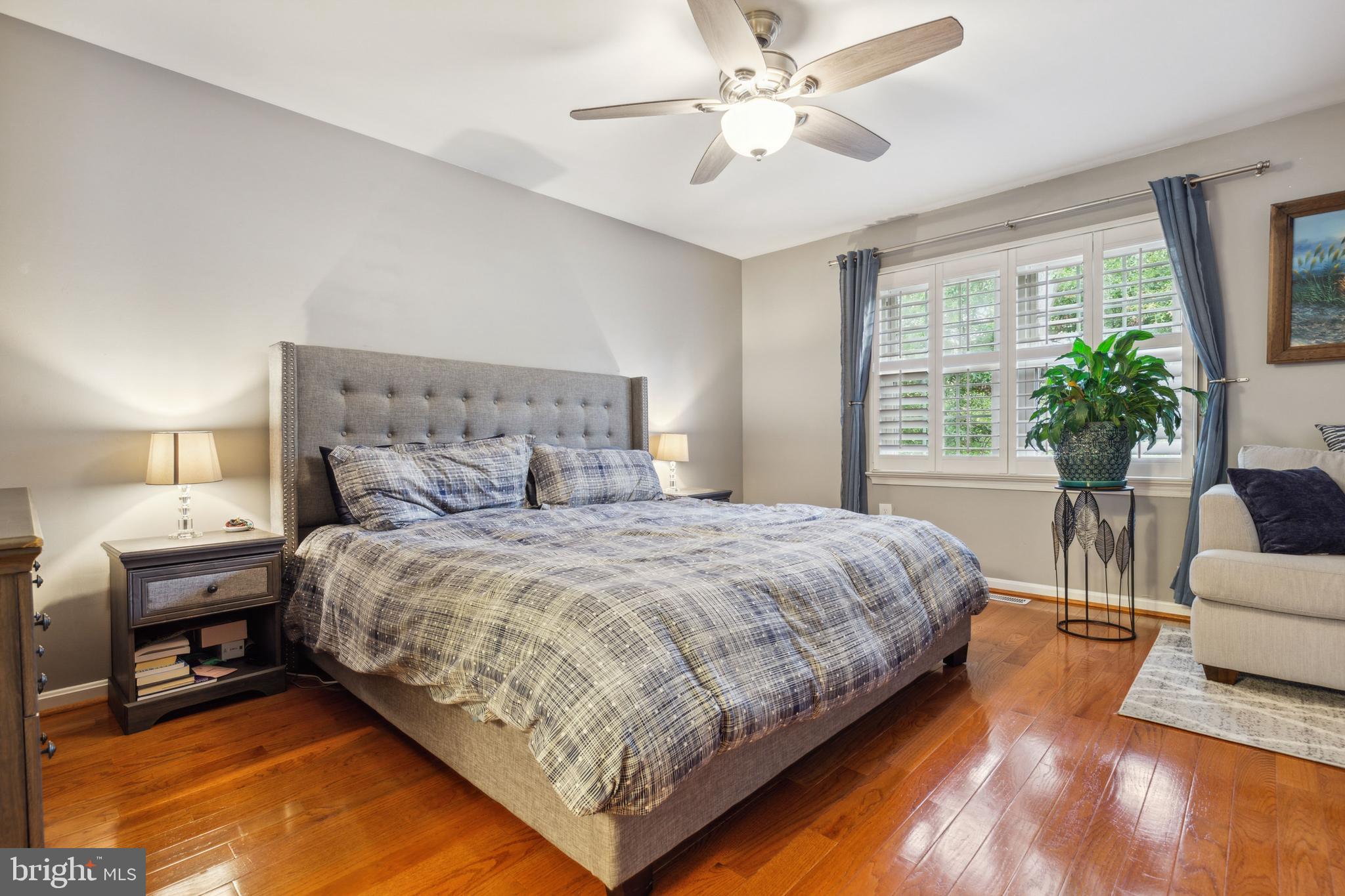 7519 Amesbury COURT