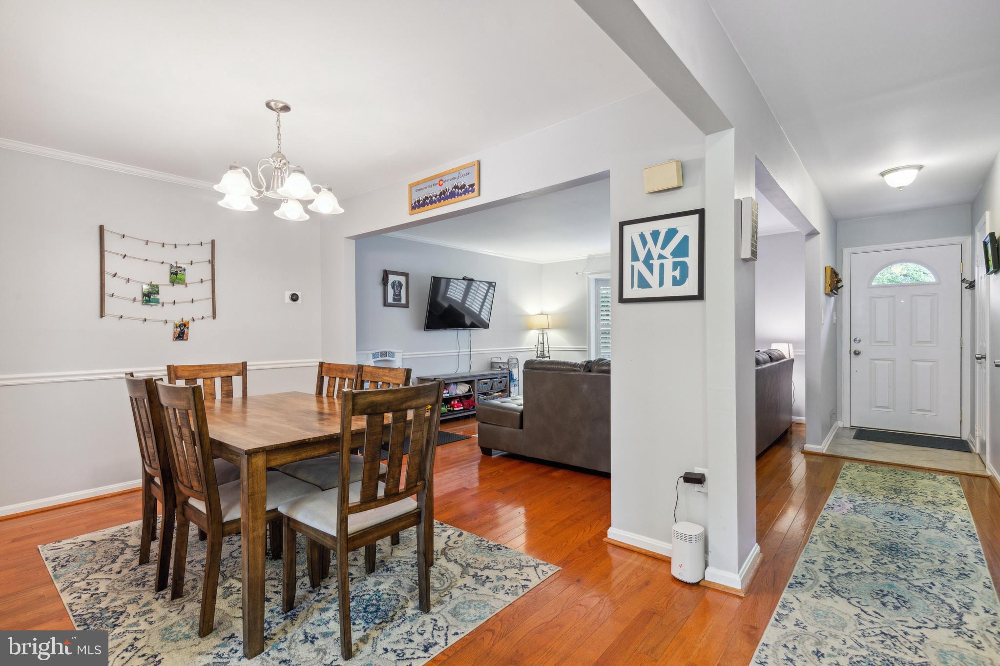 7519 Amesbury COURT