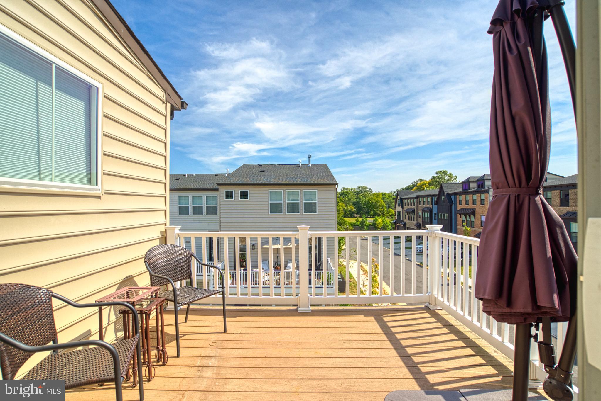 8109 Zoe PLACE