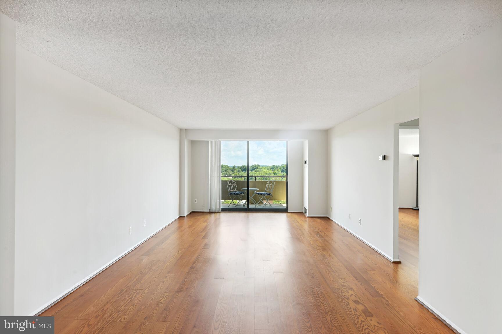1800 Old Meadow ROAD Unit: 711