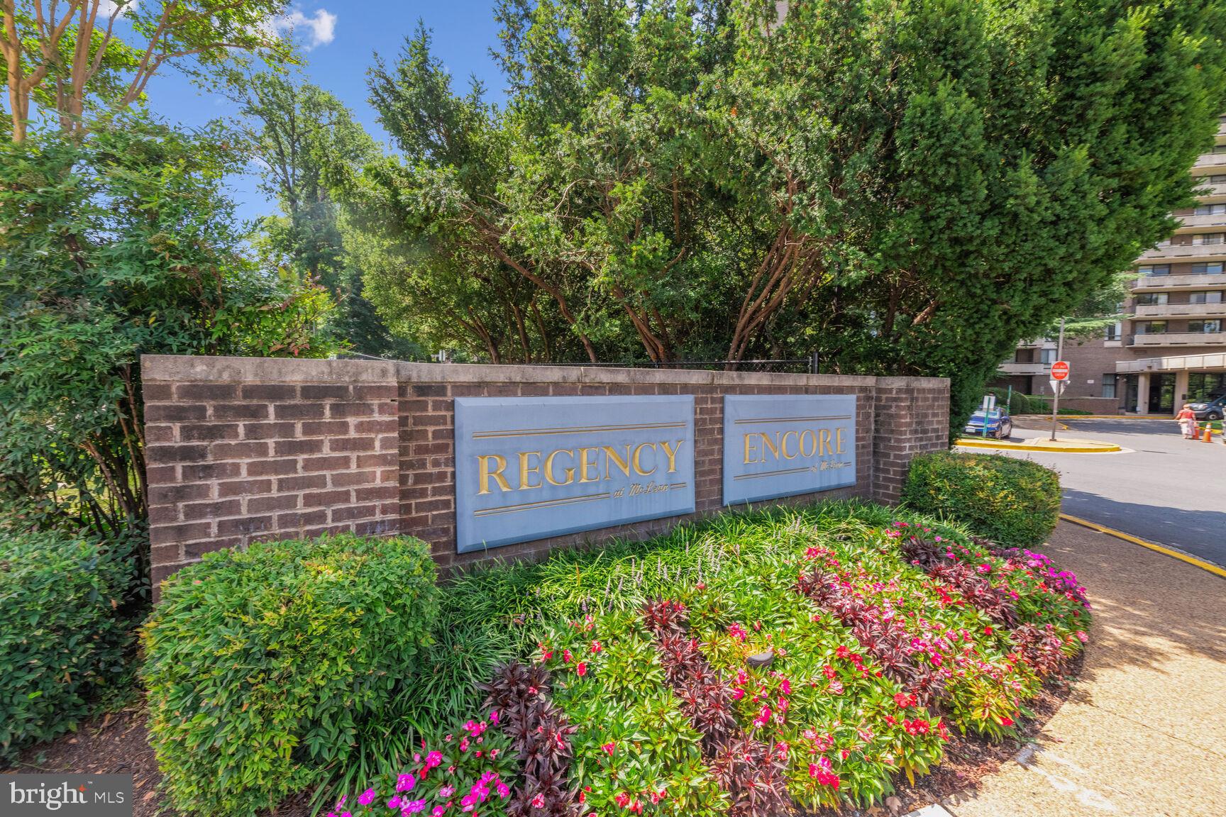 1800 Old Meadow ROAD Unit: 711