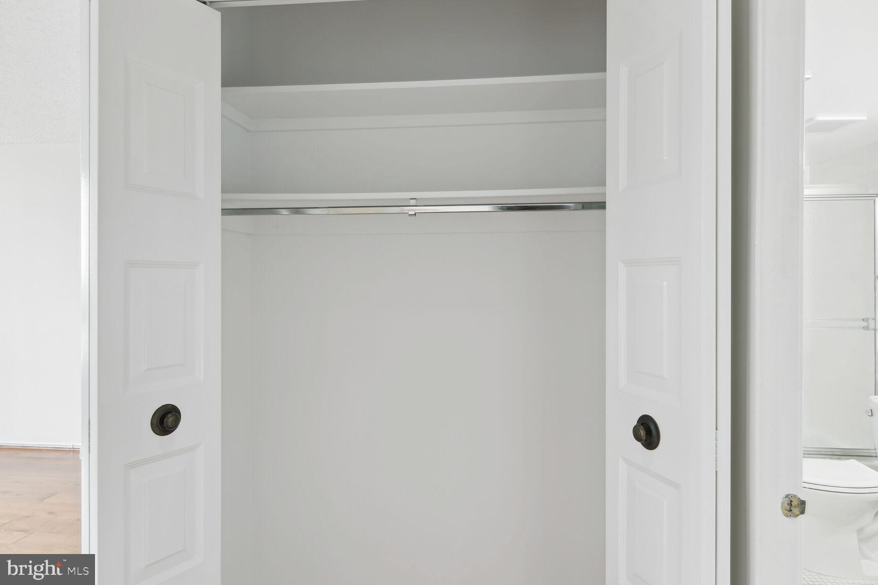 1800 Old Meadow ROAD Unit: 711