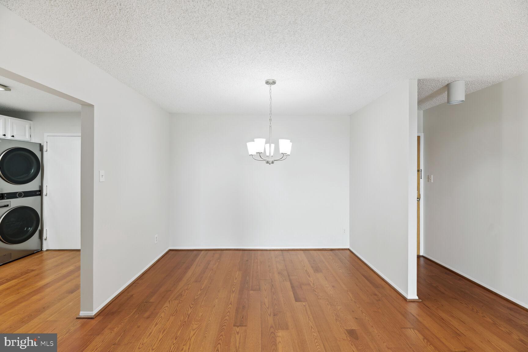1800 Old Meadow ROAD Unit: 711