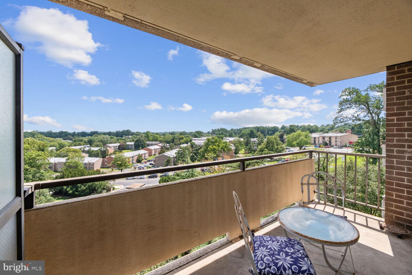 1800 Old Meadow ROAD Unit: 711