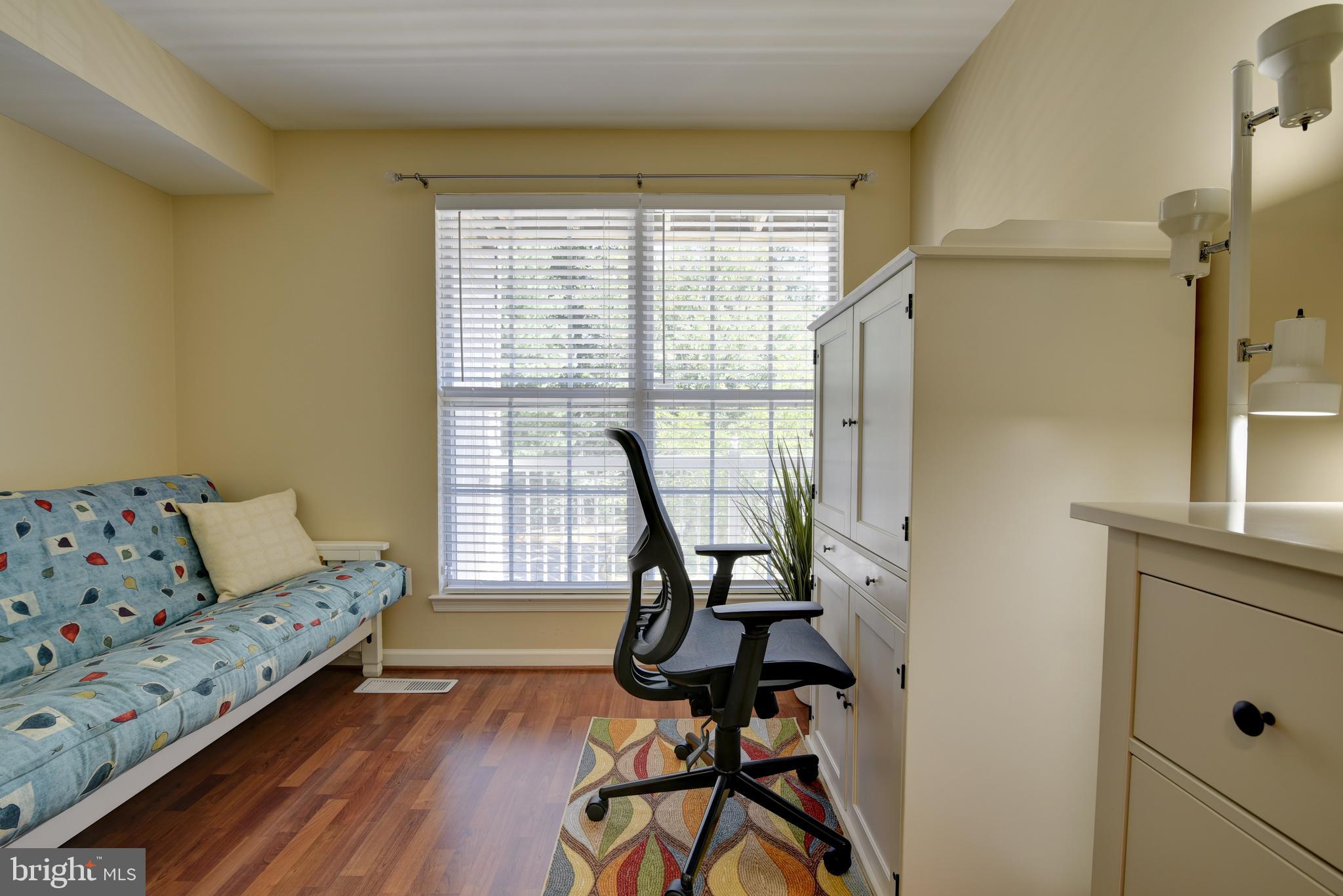1875 Crescent Park DRIVE Unit: 1875