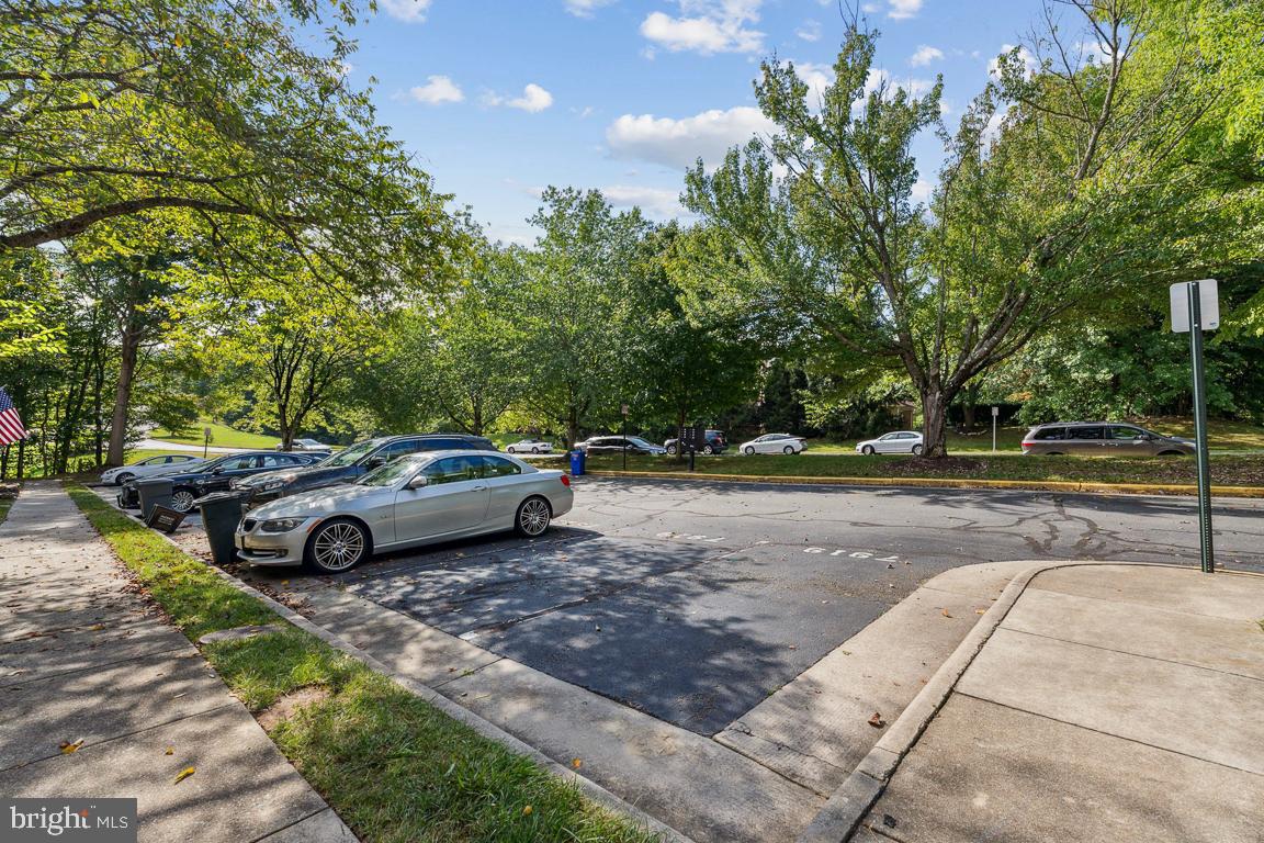 7919 Valleyfield DRIVE
