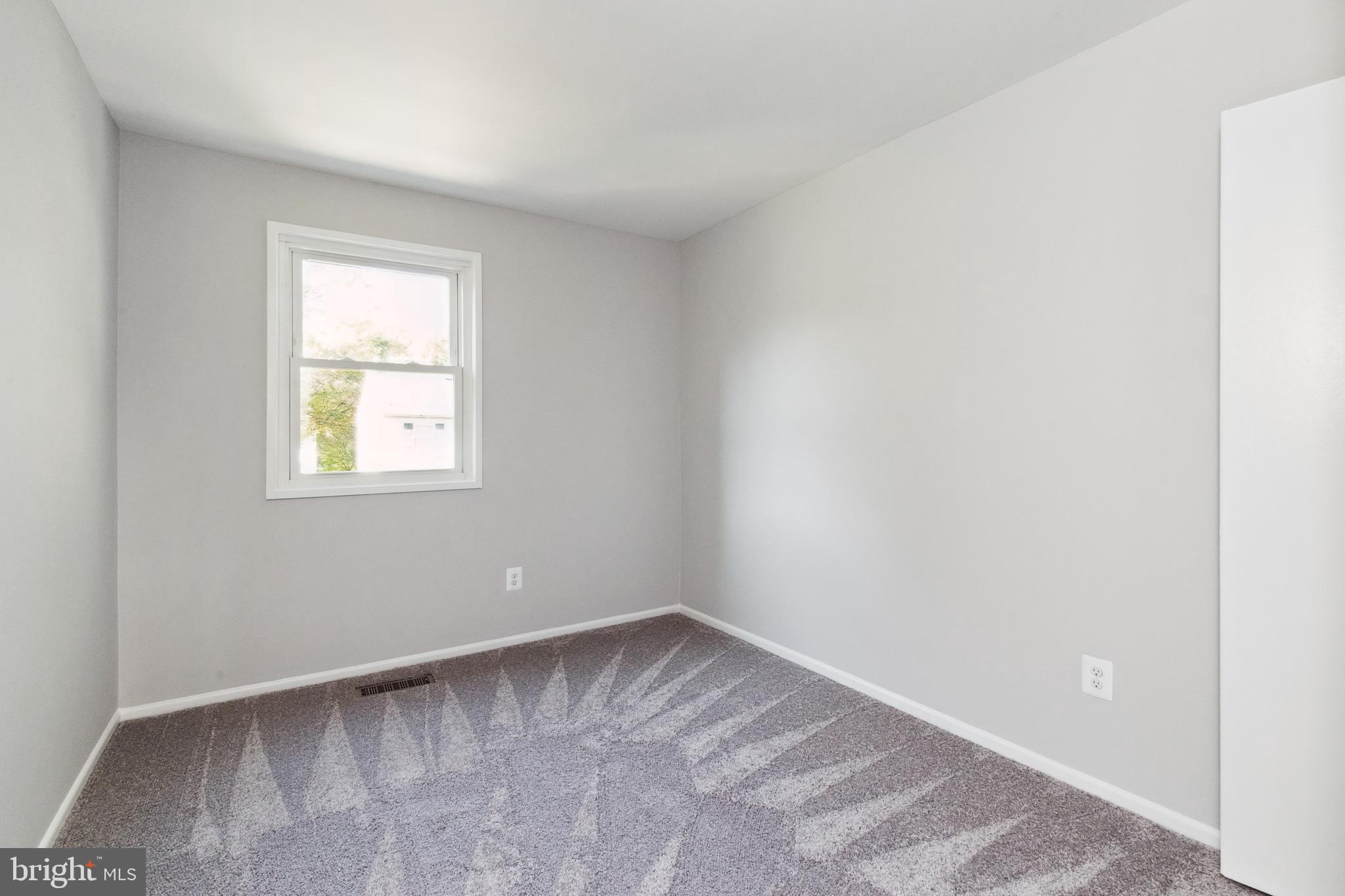 5112 Arrit COURT