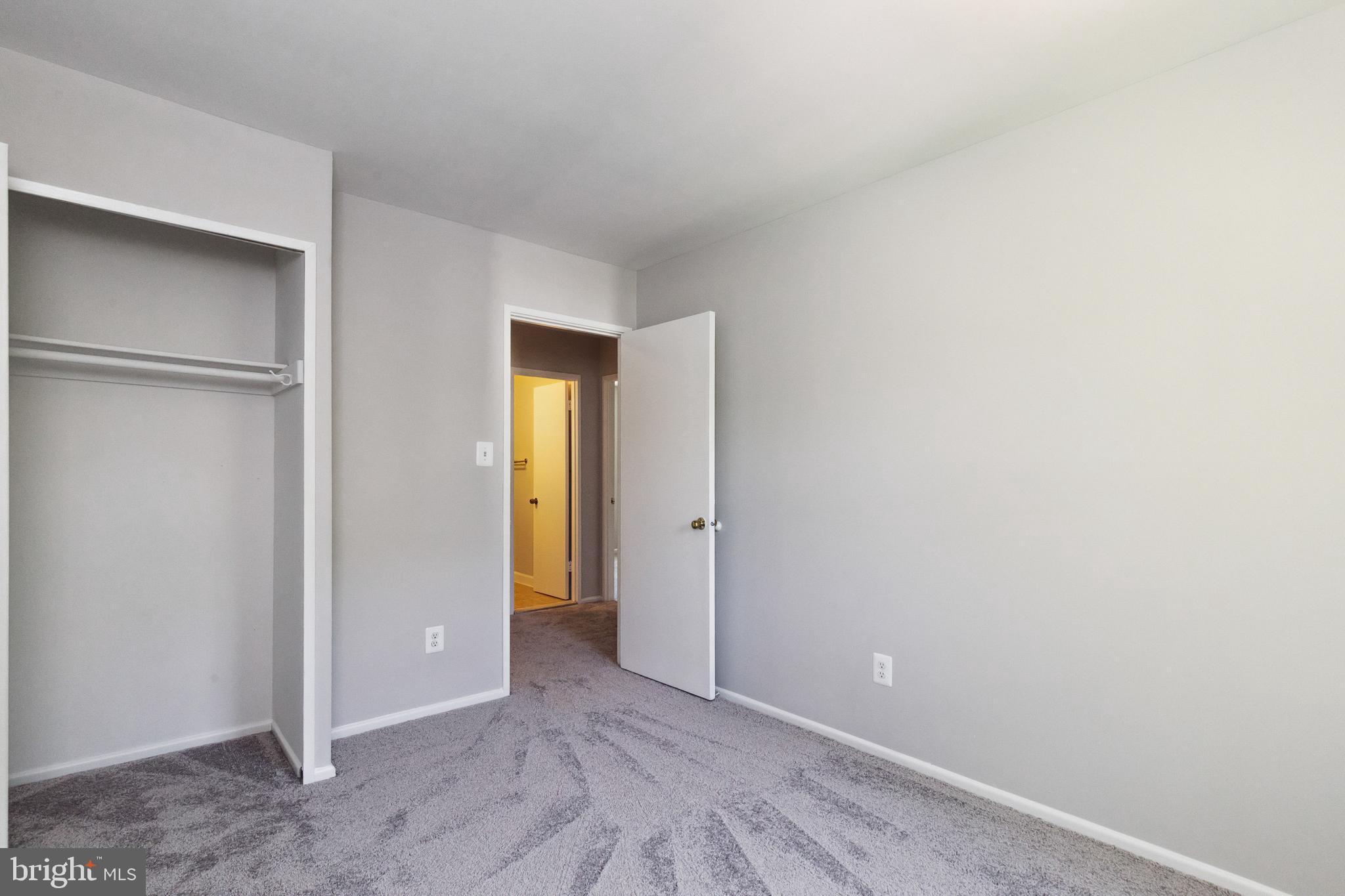 5112 Arrit COURT