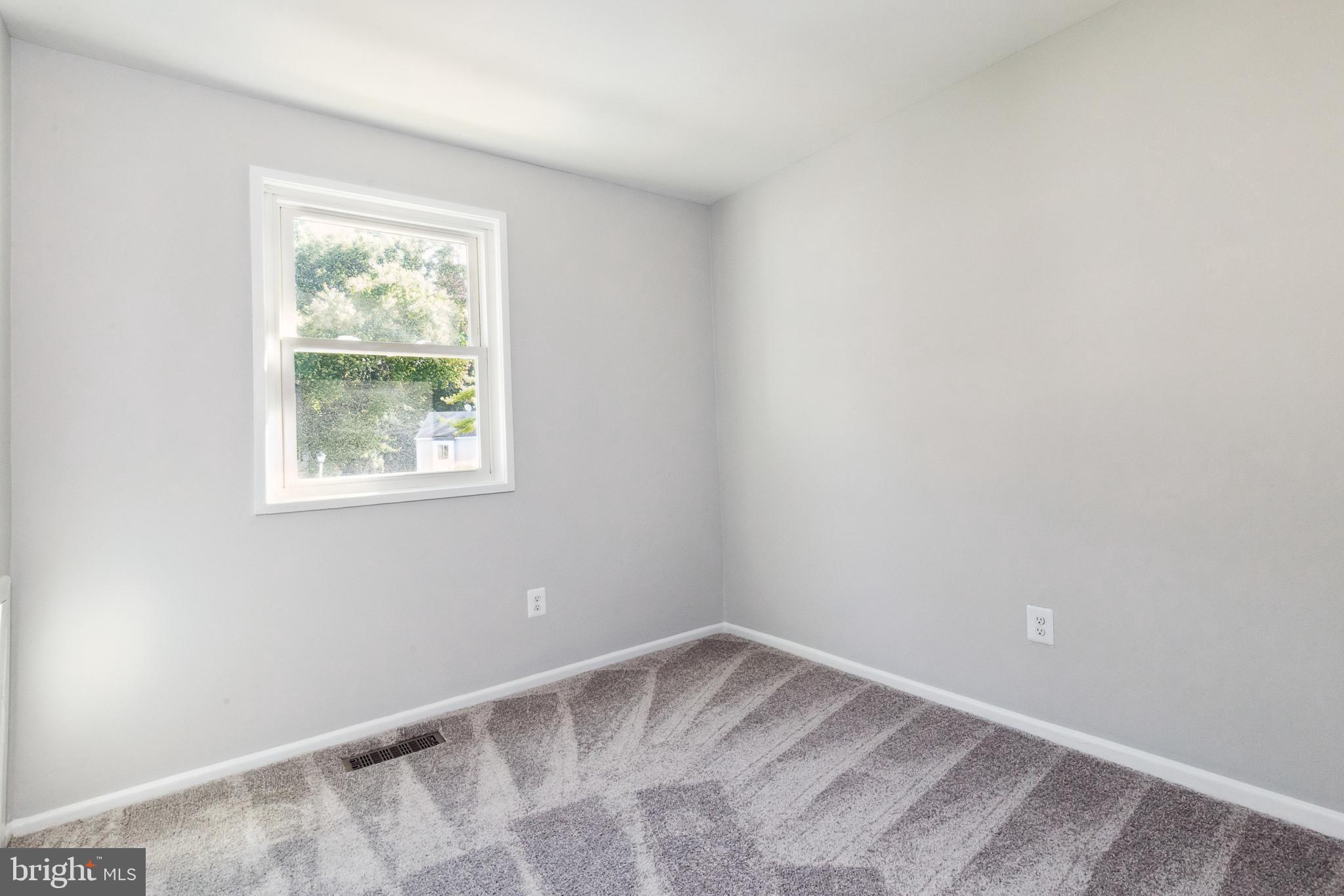5112 Arrit COURT
