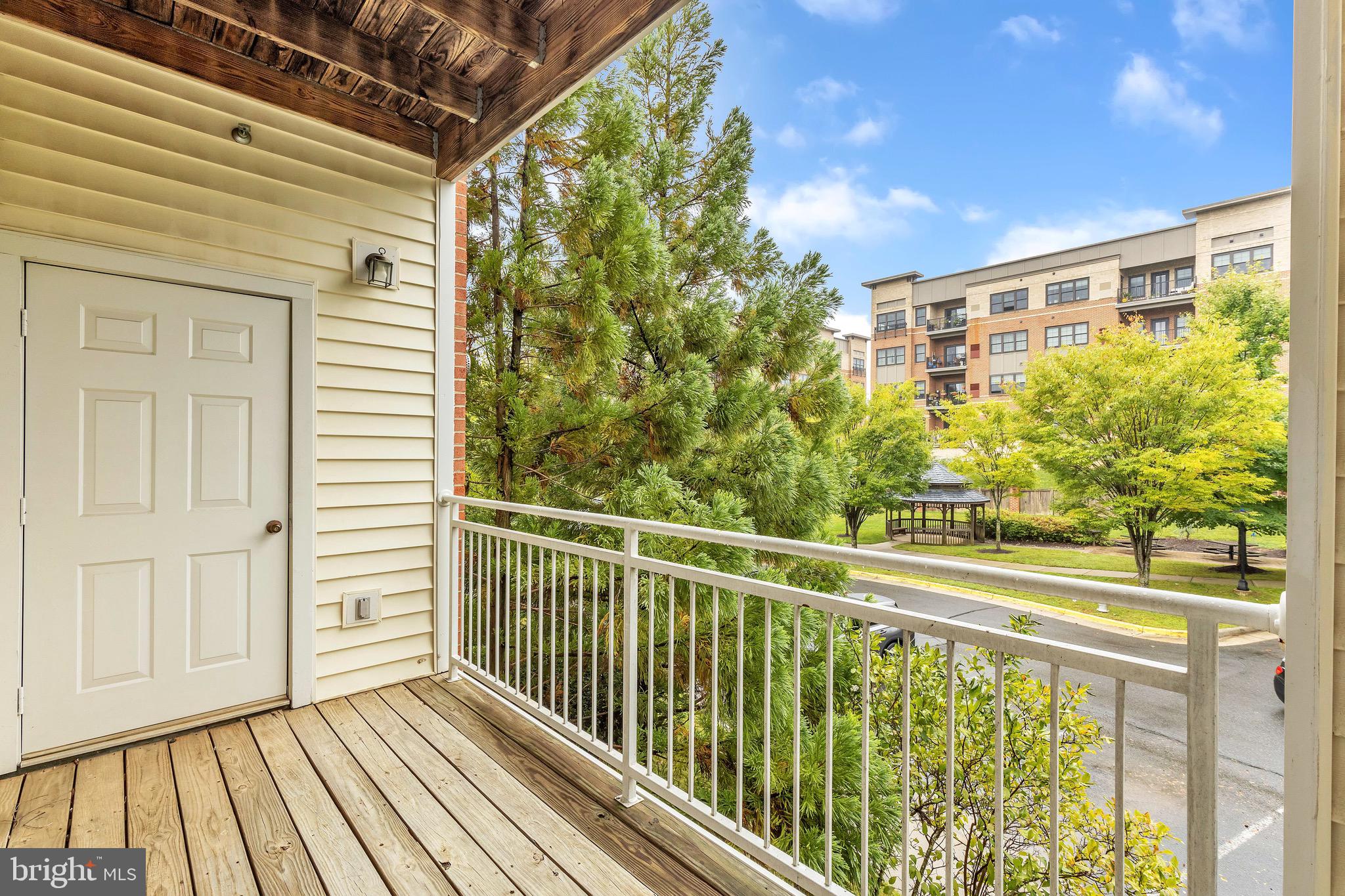 2911 Deer Hollow WAY Unit: 217