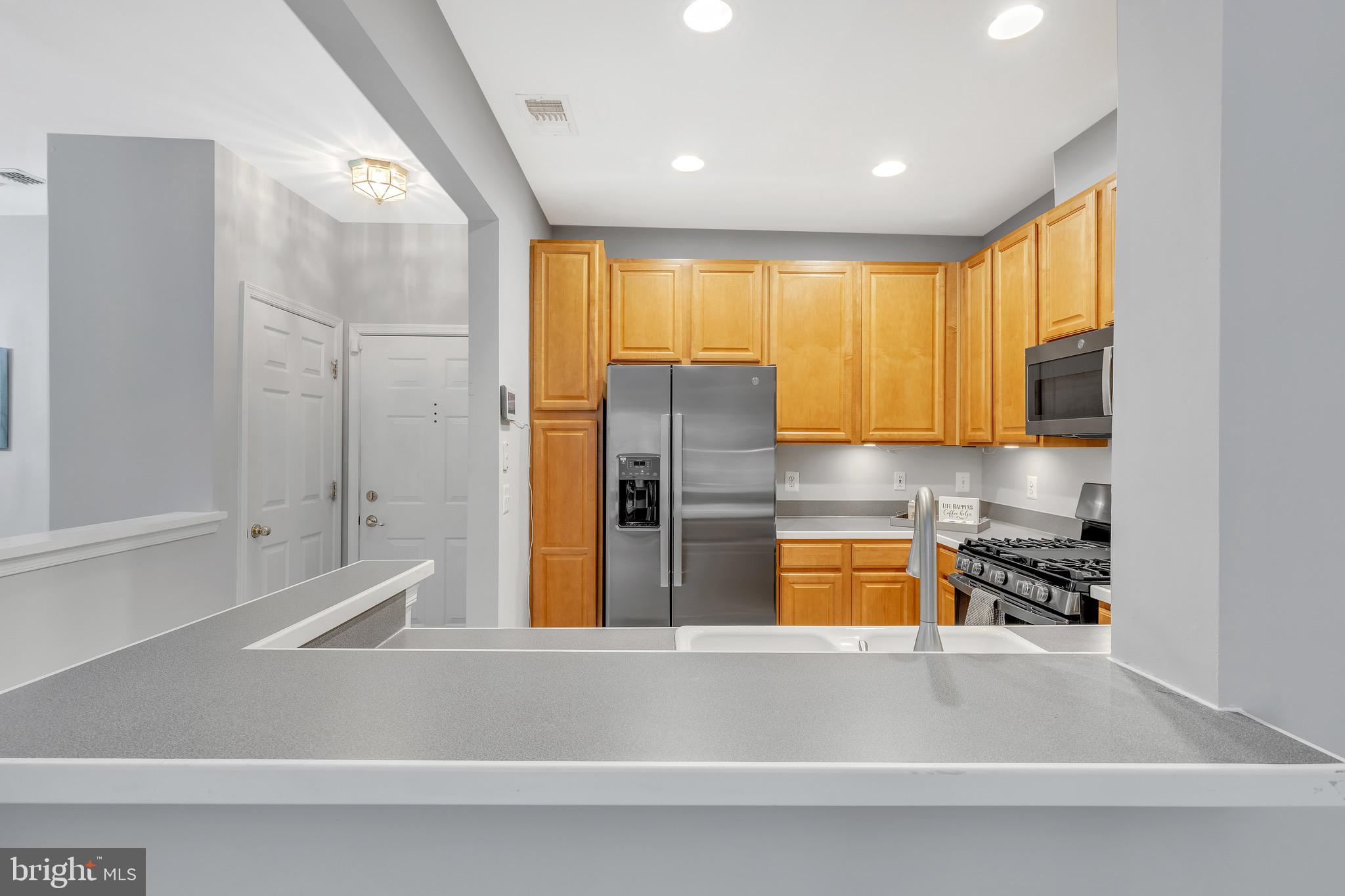2911 Deer Hollow WAY Unit: 217