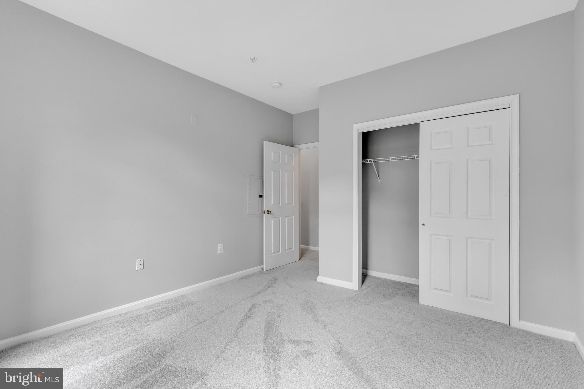 2911 Deer Hollow WAY Unit: 217