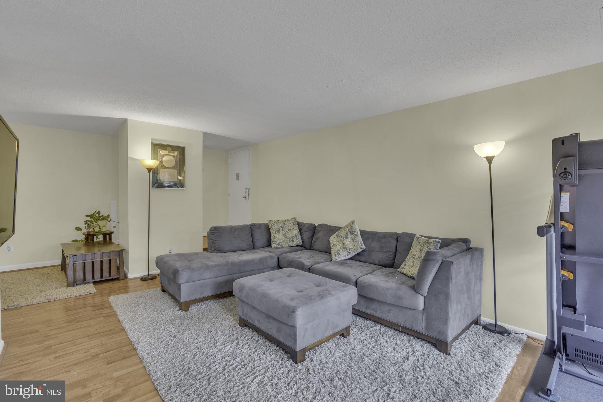 11232 Chestnut Grove SQUARE Unit: 335