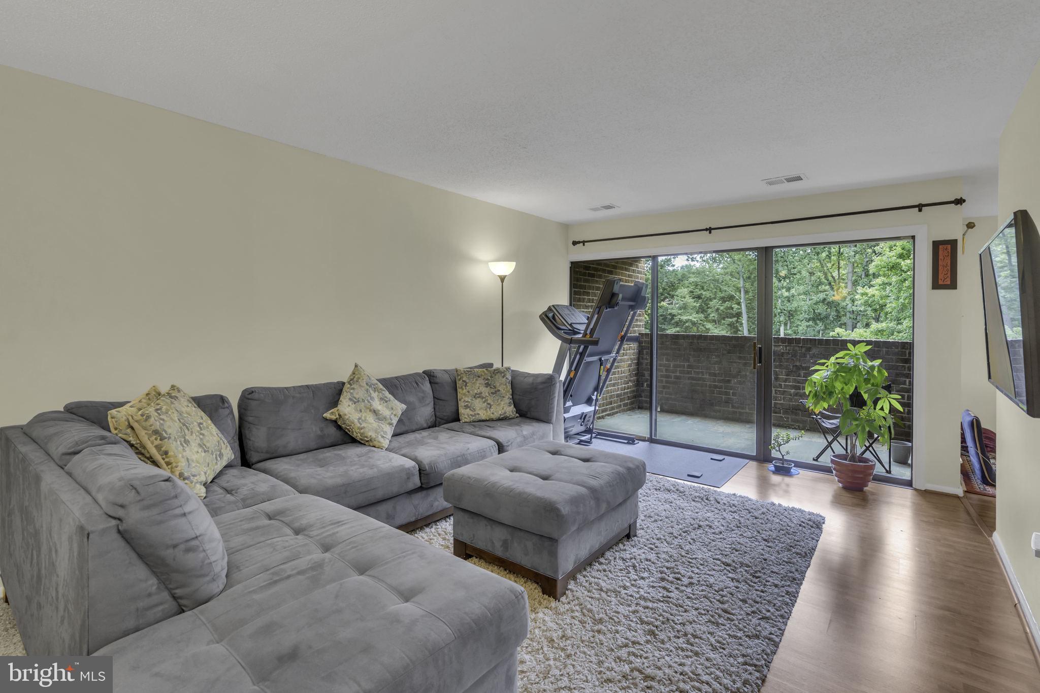 11232 Chestnut Grove SQUARE Unit: 335