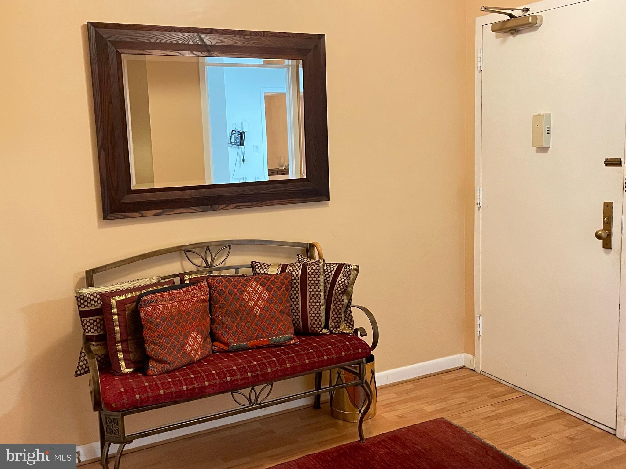 3709 E George Mason DRIVE Unit: 513 E