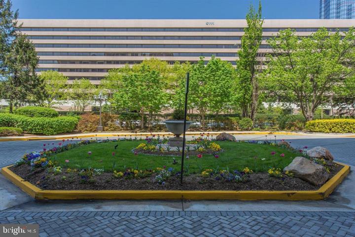 3709 E George Mason DRIVE Unit: 513 E