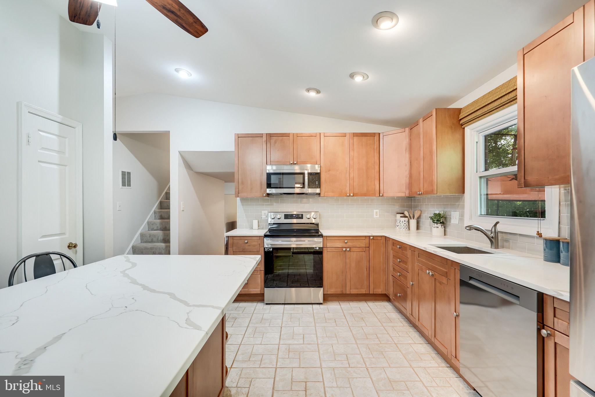 9607 Little Cobbler COURT