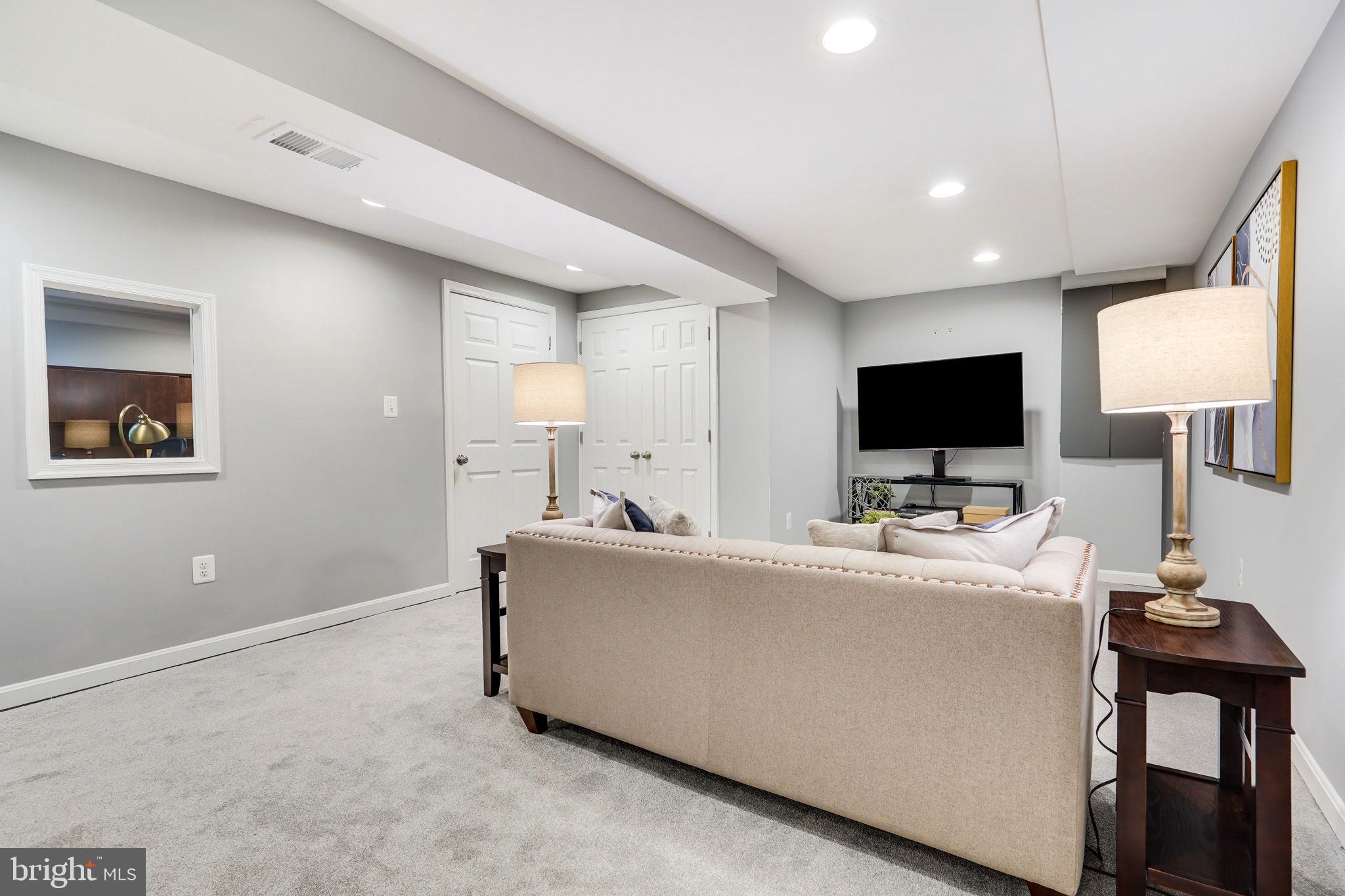 9607 Little Cobbler COURT