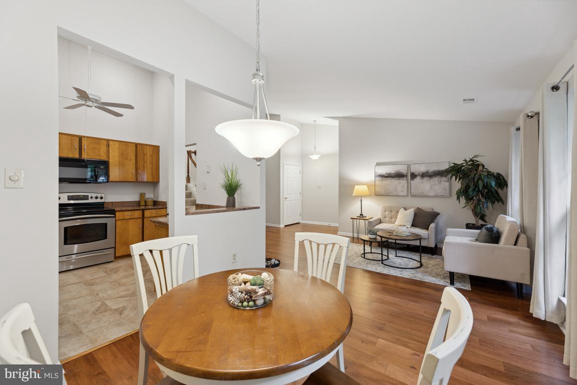 9947 Hemlock Woods LANE