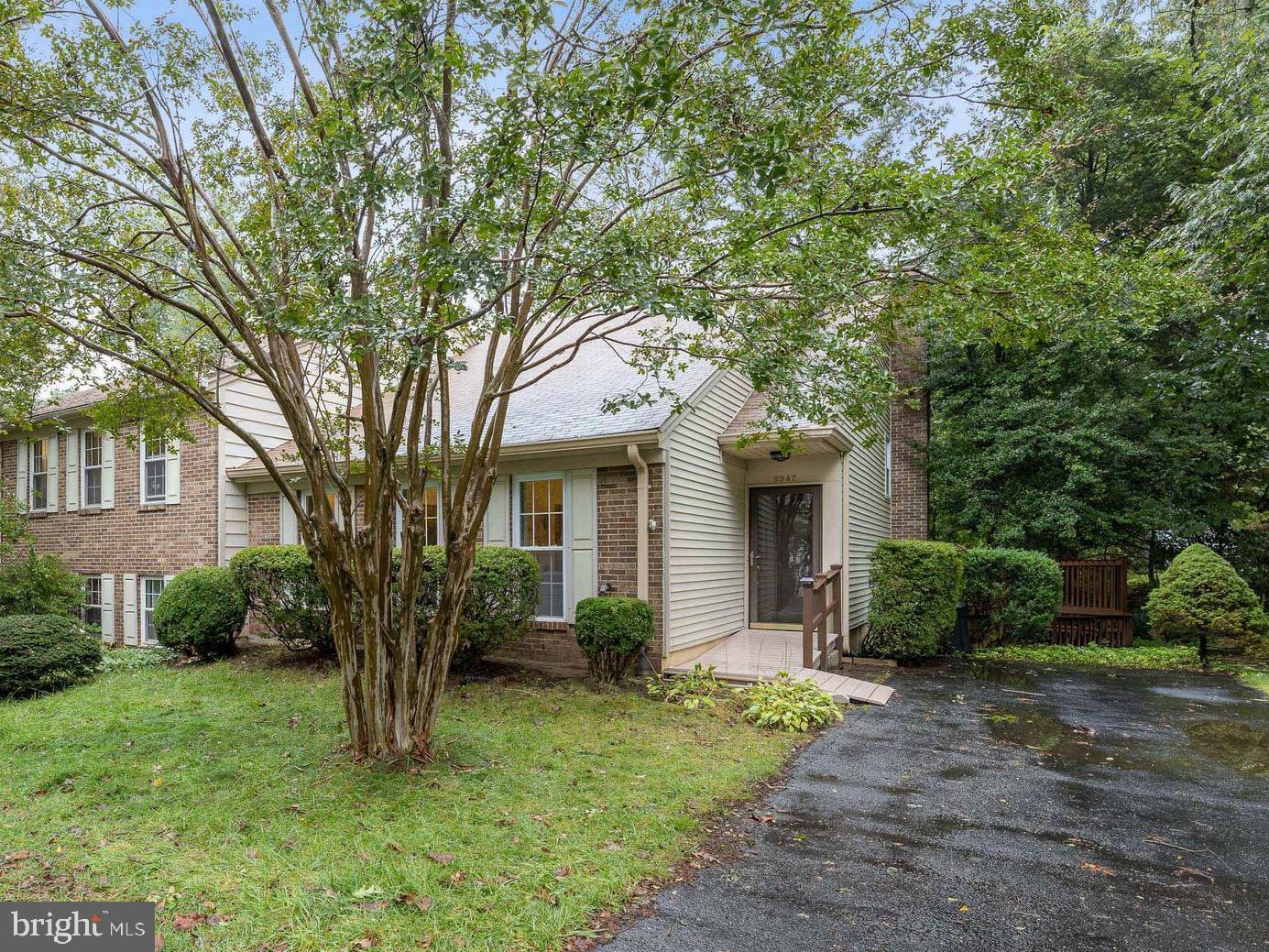 9947 Hemlock Woods LANE