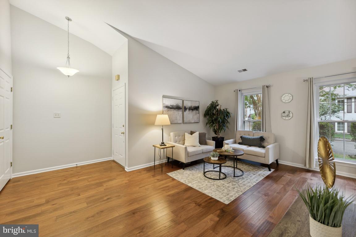 9947 Hemlock Woods LANE