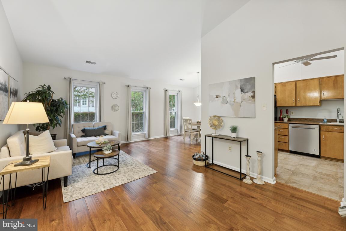 9947 Hemlock Woods LANE