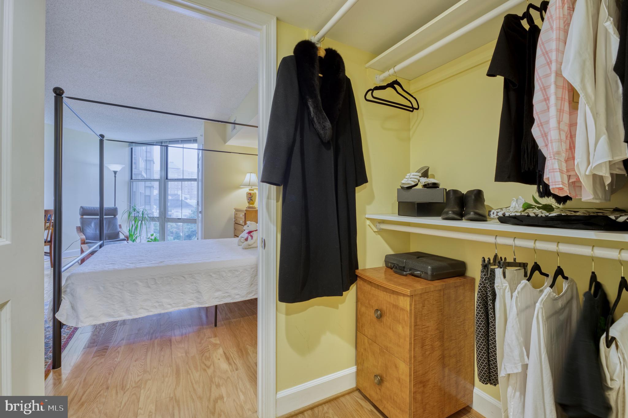 11800 Sunset Hills ROAD Unit: 727