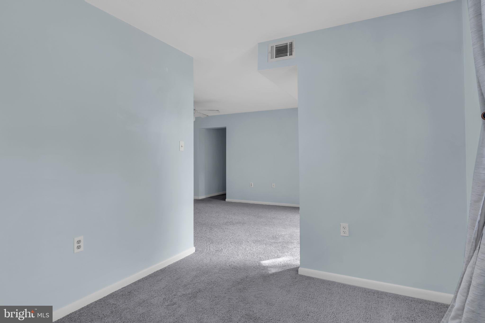 623 Center STREET Unit: T4