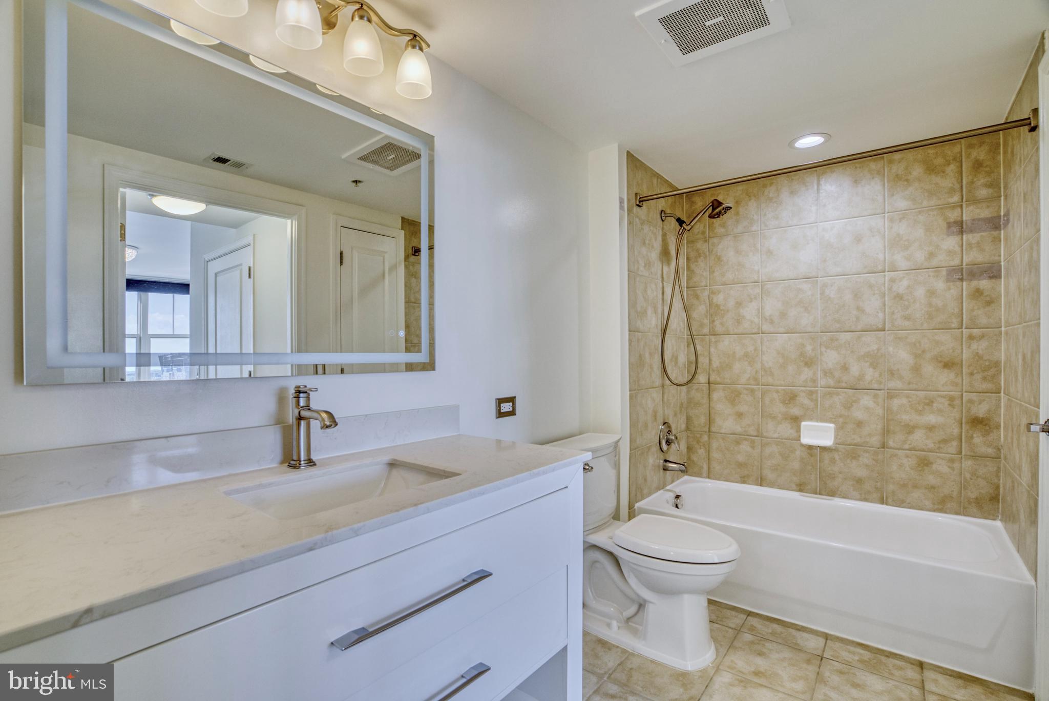 11760 Sunrise Valley DRIVE Unit: 809