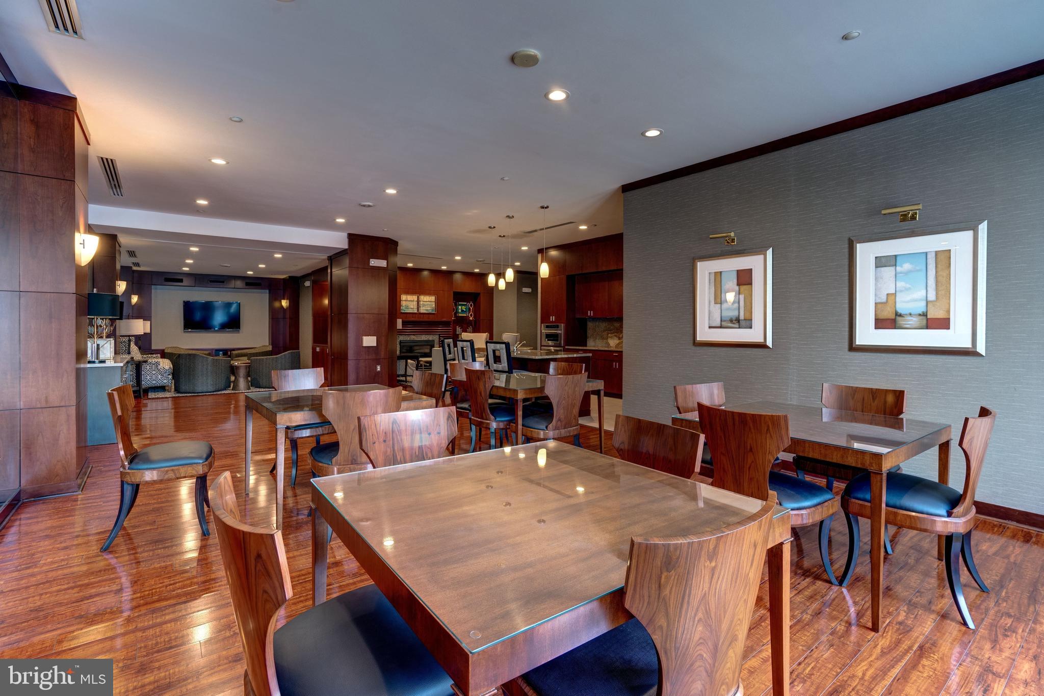 11760 Sunrise Valley DRIVE Unit: 809
