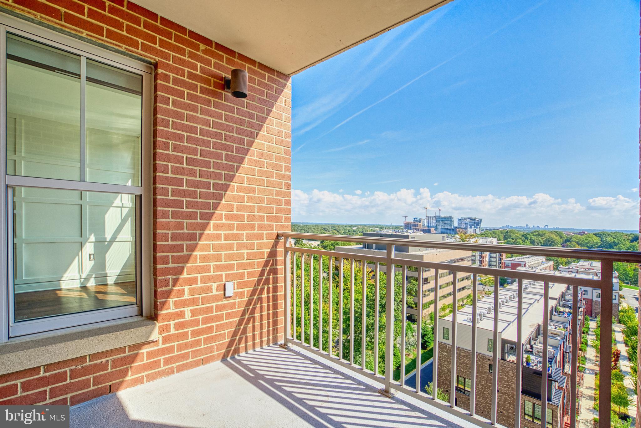 11760 Sunrise Valley DRIVE Unit: 809
