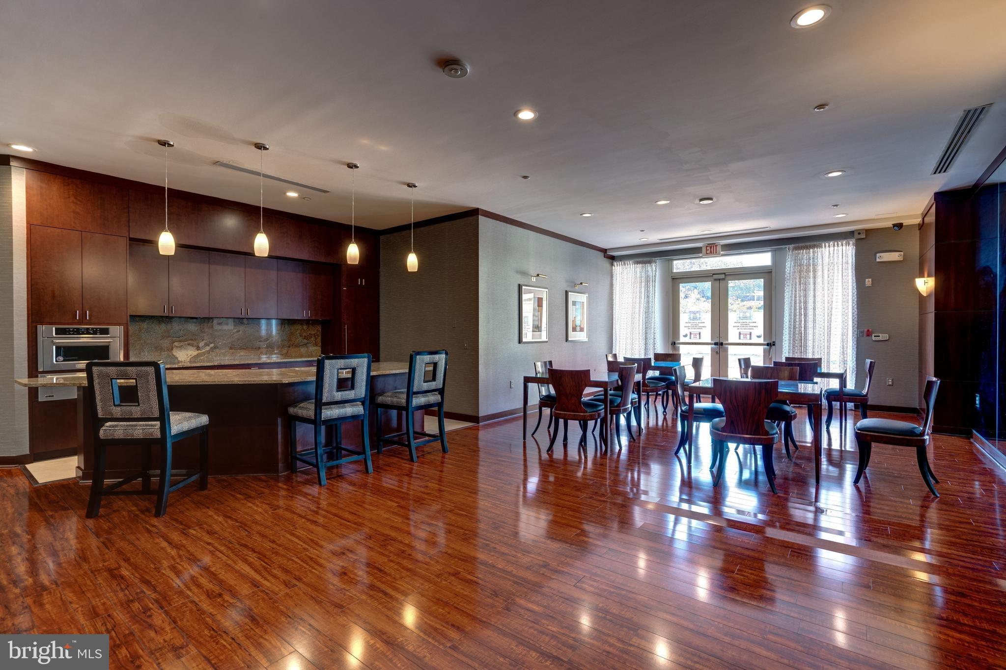 11760 Sunrise Valley DRIVE Unit: 809