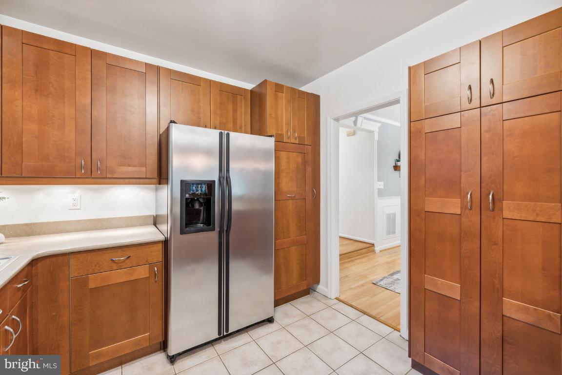6702 Sunset Woods COURT
