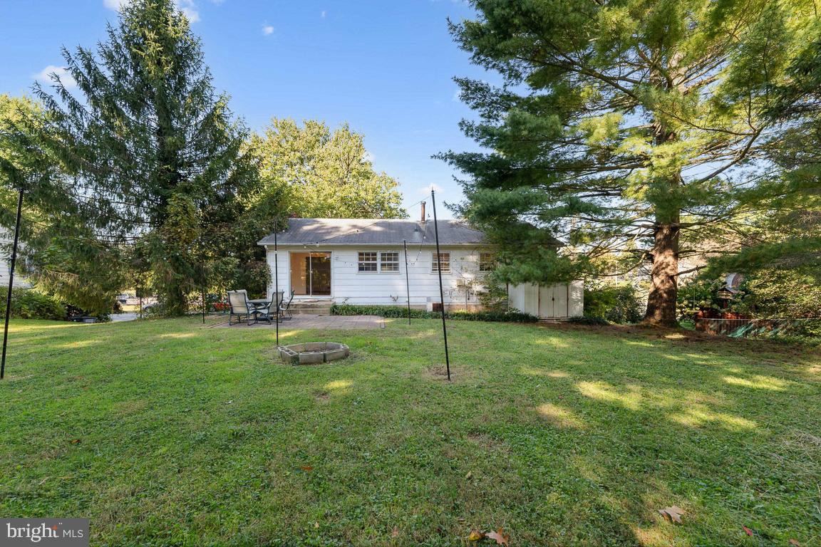 9519 Old Creek DRIVE