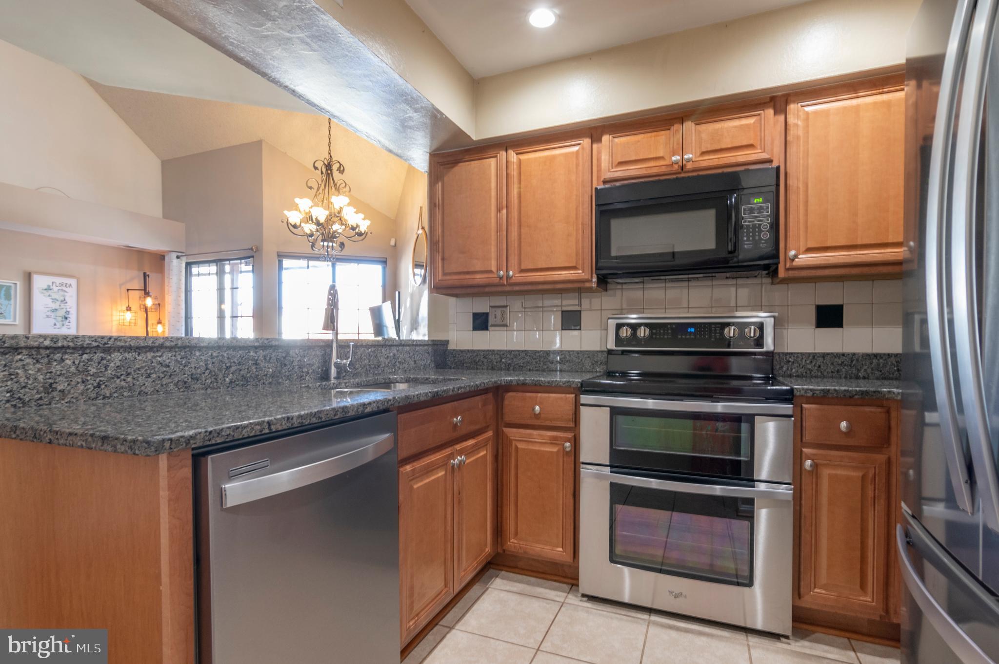 6021 Curtier DRIVE Unit: 6021C