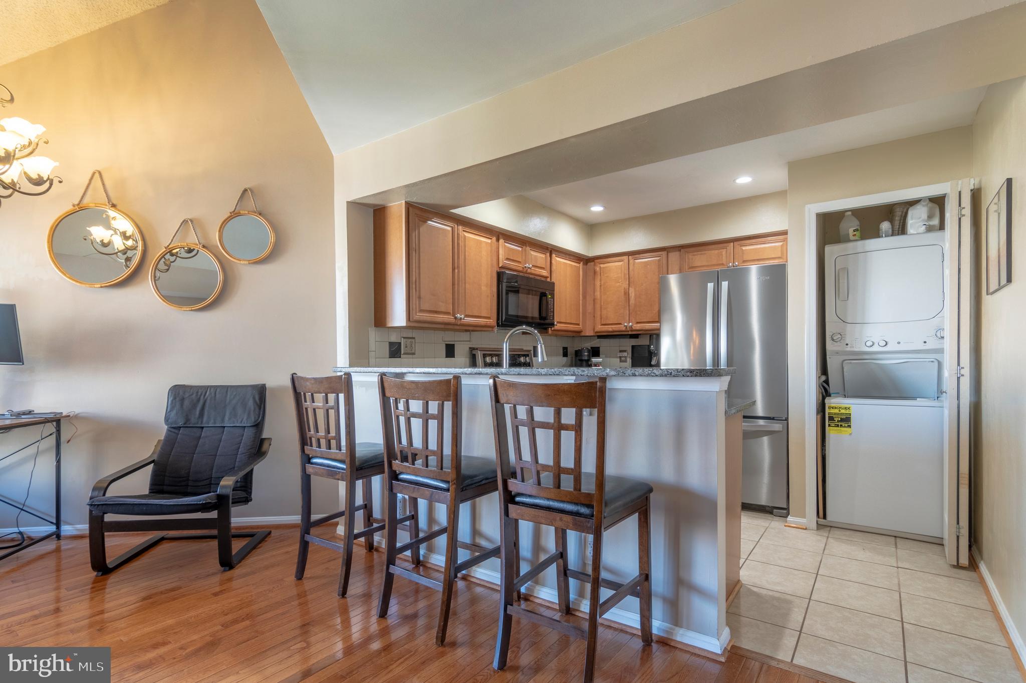 6021 Curtier DRIVE Unit: 6021C